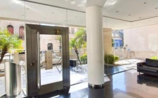 3 Ambientes con Amenities. Cid Campeador Caballito