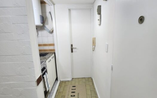 IMPERDIBLE 2 Amb. Luminoso en Zona Abasto – Excelente Conectividad – Impecable – SIN COMISIONES DUEÑO DIRECTO