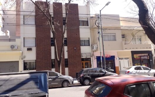 Alquilo 2amb Amplio Villa Cresp mts Av Corrientes DUEÑO