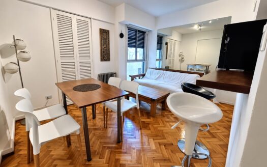 Alquilo hermoso dos ambientes ingreso inmediato