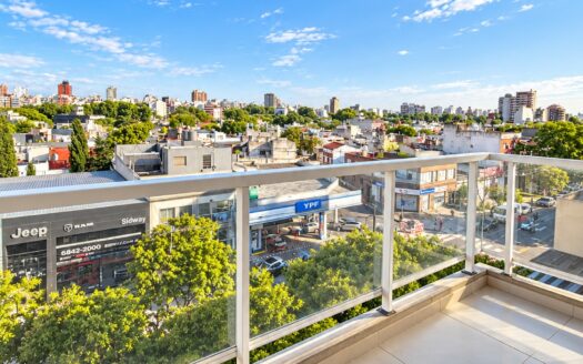 ALQUILER 2 AMBIENTES VILLA URQUIZA – A METROS SUBTE B – BALCÓN – VISTA ABIERTA – 48 M²