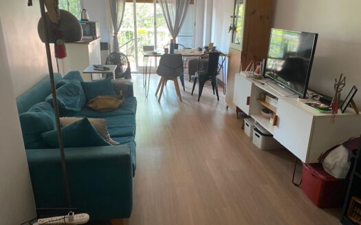 DEPTO. 3 AMBIENTES EN LAS CAÑITAS CON BALCON Y COCHERA. $1,250,000