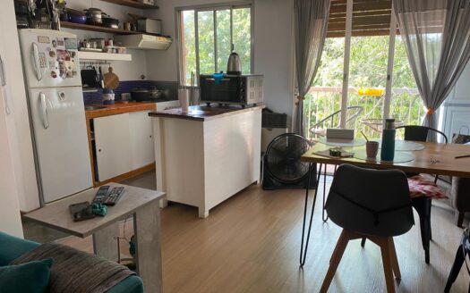 DEPTO. 3 AMBIENTES EN LAS CAÑITAS CON BALCON Y COCHERA. $1,250,000