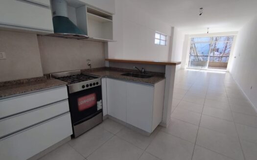 Venta Departamento Monoambiente En Flores Norte Con Dos Balcones
